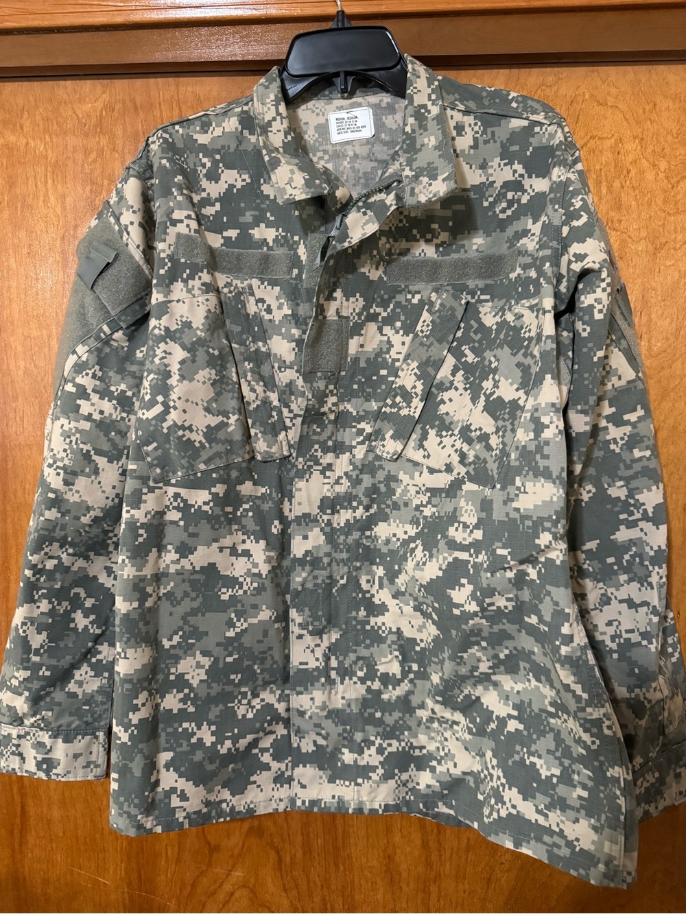 US Military Digital Coat Men's Medium Regular Army Combat Uniform Jacket SPMC1